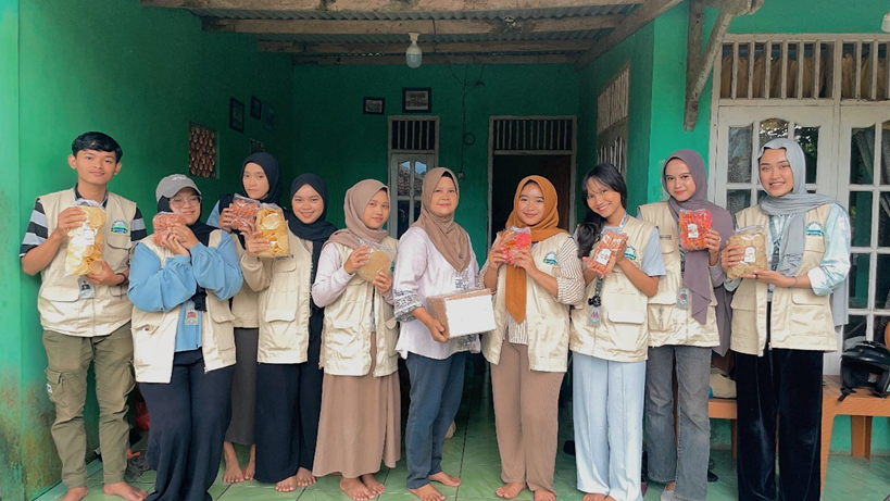 KKM 61 Untirta Berhasil Mengadakan Pelatihan Digitalisasi UMKM Dalam Media Shopee