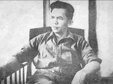 Pahlawan, Penghianat, dan Sejarah yang Disederhanakan